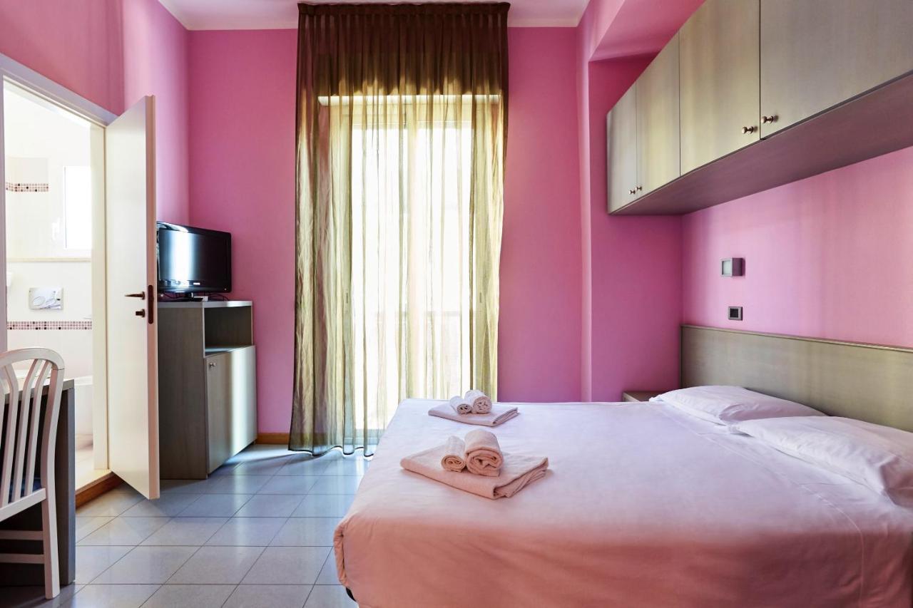Hotel Stanchini Bellaria-Igea Marina Exterior foto